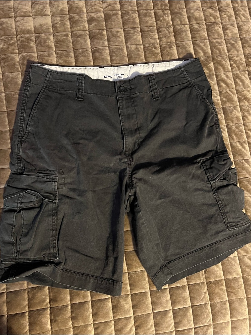 Old Navy Men’s - Dark Grey Cargo Shorts with Side Flap Pockets